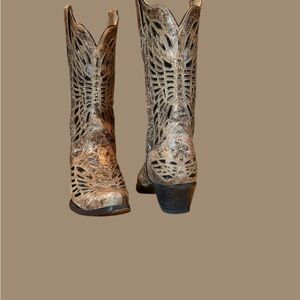 Ladies, Cowgirl Boots, for the sassy by Corral!